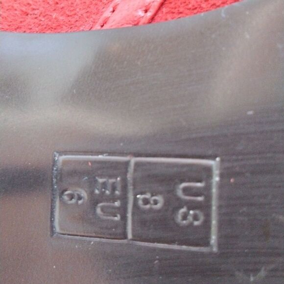 What's What by Aerosoles Red Heels - Picture 8 of 13